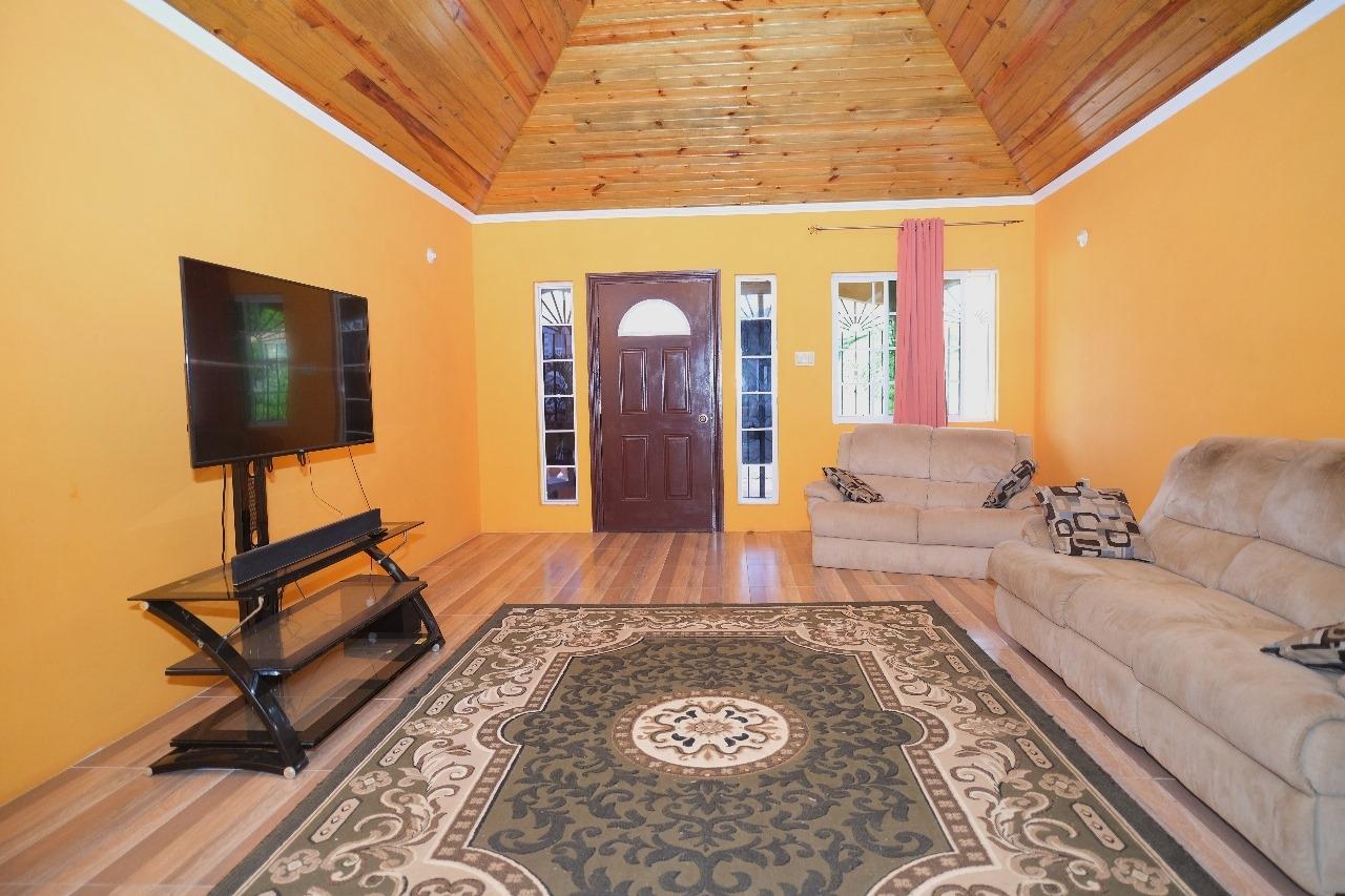 Second image of Fairfield Mountain, Mande in Fairfield Mountain, Manchester, Jamaica - property is For Sale