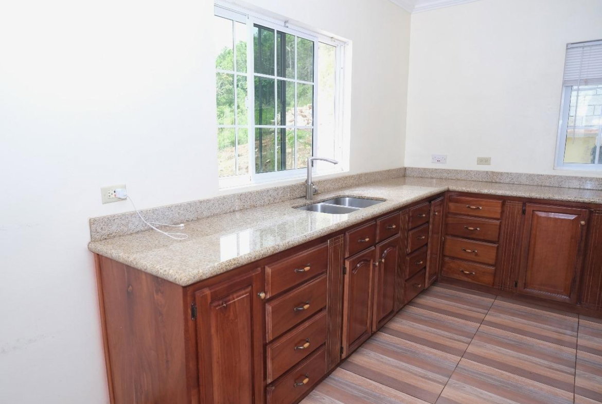 Sixth image of Fairfield Mountain, Mande in Fairfield Mountain, Manchester, Jamaica - property is For Sale