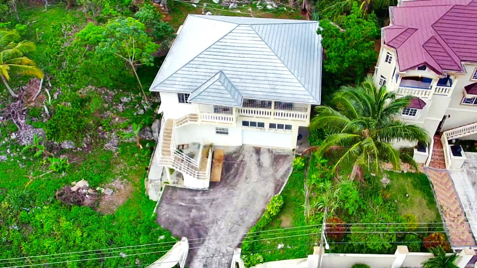 Spacious-3-Bedroom-House-for-Sale-in-Hanbury-Jamaica Second image of 14 Ciboney Drive, Hanbury in Hanbury, Manchester, Jamaica - property is For Sale