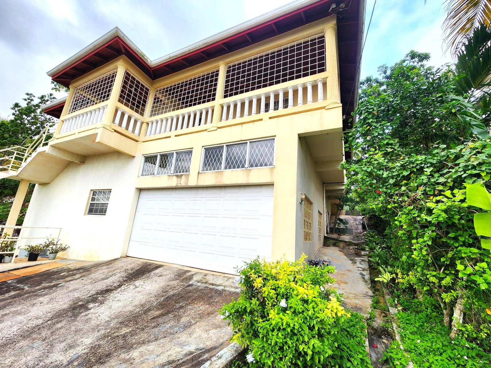 Spacious-3-Bedroom-House-for-Sale-in-Hanbury-Jamaica Fourth image of 14 Ciboney Drive, Hanbury in Hanbury, Manchester, Jamaica - property is For Sale