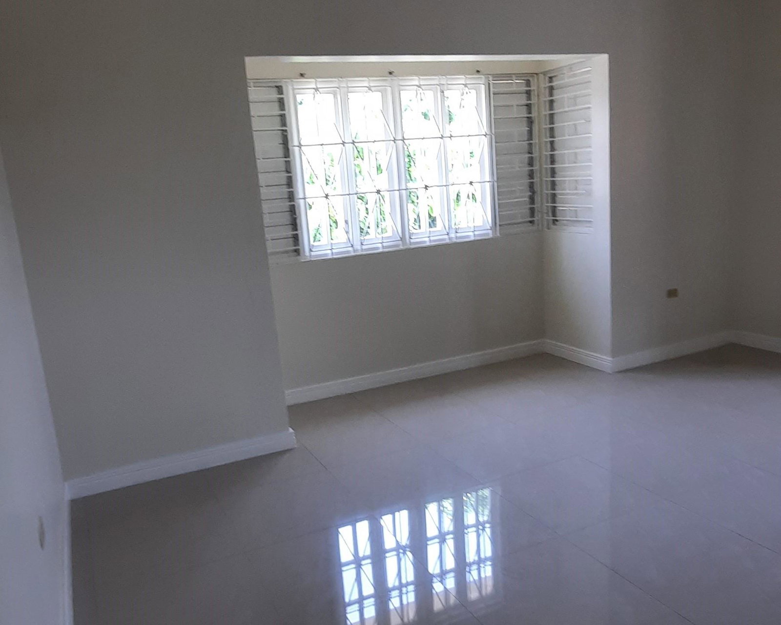 Eighth image of 6-28 Seymour Avenue in Kingston 6, St. Andrew, Jamaica - property is For Rent