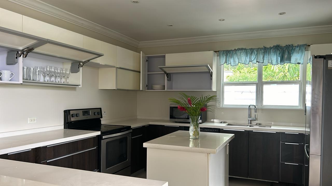 Thirteenth image of 29 Tara Estates, Reading, mo in Montego Bay, St. James, Jamaica - property is For Rent