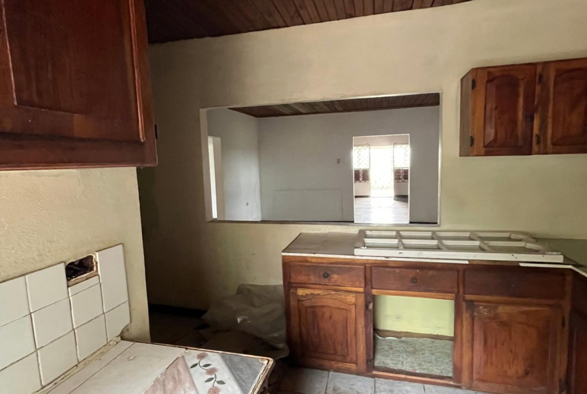 Twelfth image of 4 Woodleigh Decarteret rd in Mandeville, Manchester, Jamaica - property is For Sale