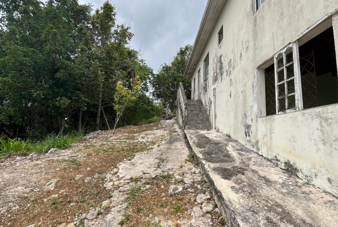 Third image of 4 Woodleigh Decarteret rd in Mandeville, Manchester, Jamaica - property is For Sale