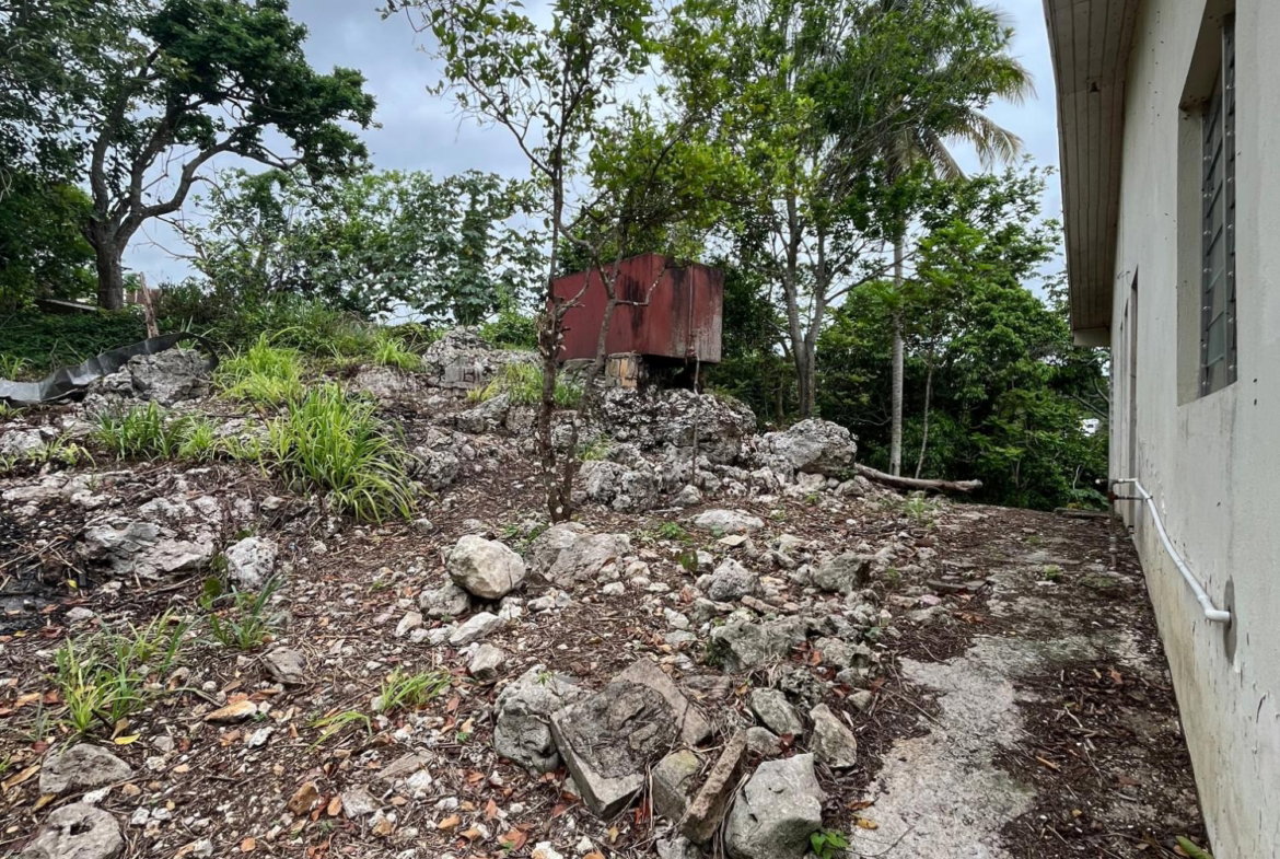 Twenty-Third image of 4 Woodleigh Decarteret rd in Mandeville, Manchester, Jamaica - property is For Sale