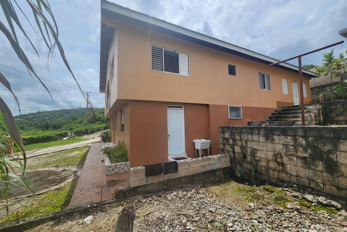 Eleventh image of Comfort Road in Royal Flat, Manchester, Jamaica - property is For Sale