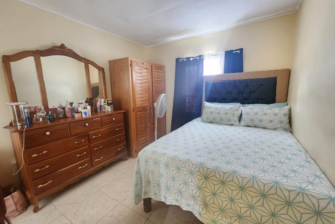 Eighteenth image of Comfort Road in Royal Flat, Manchester, Jamaica - property is For Sale