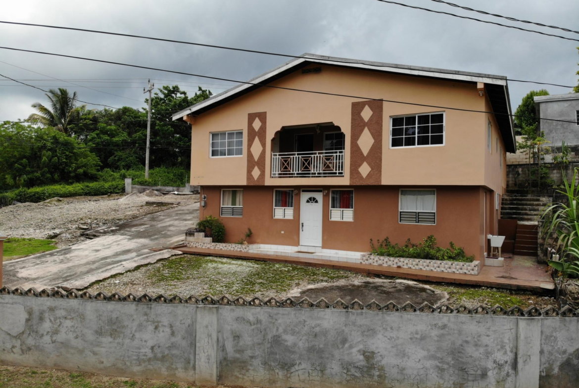 Third image of Comfort Road in Royal Flat, Manchester, Jamaica - property is For Sale