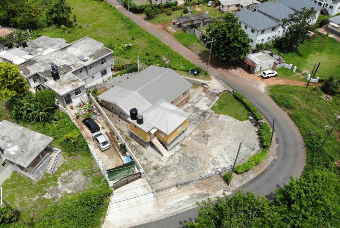 Fourth image of Comfort Road in Royal Flat, Manchester, Jamaica - property is For Sale