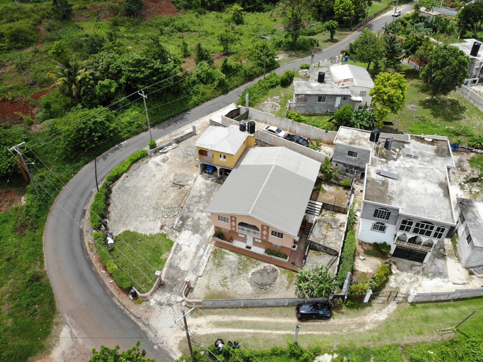 Sixth image of Comfort Road in Royal Flat, Manchester, Jamaica - property is For Sale