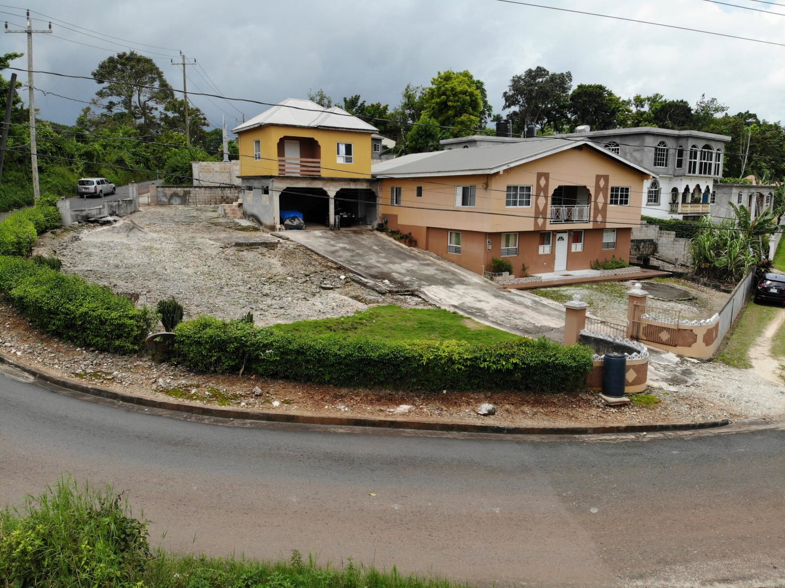 Eighth image of Comfort Road in Royal Flat, Manchester, Jamaica - property is For Sale