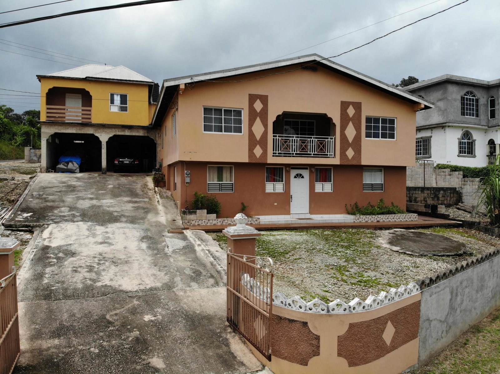 Ninth image of Comfort Road in Royal Flat, Manchester, Jamaica - property is For Sale