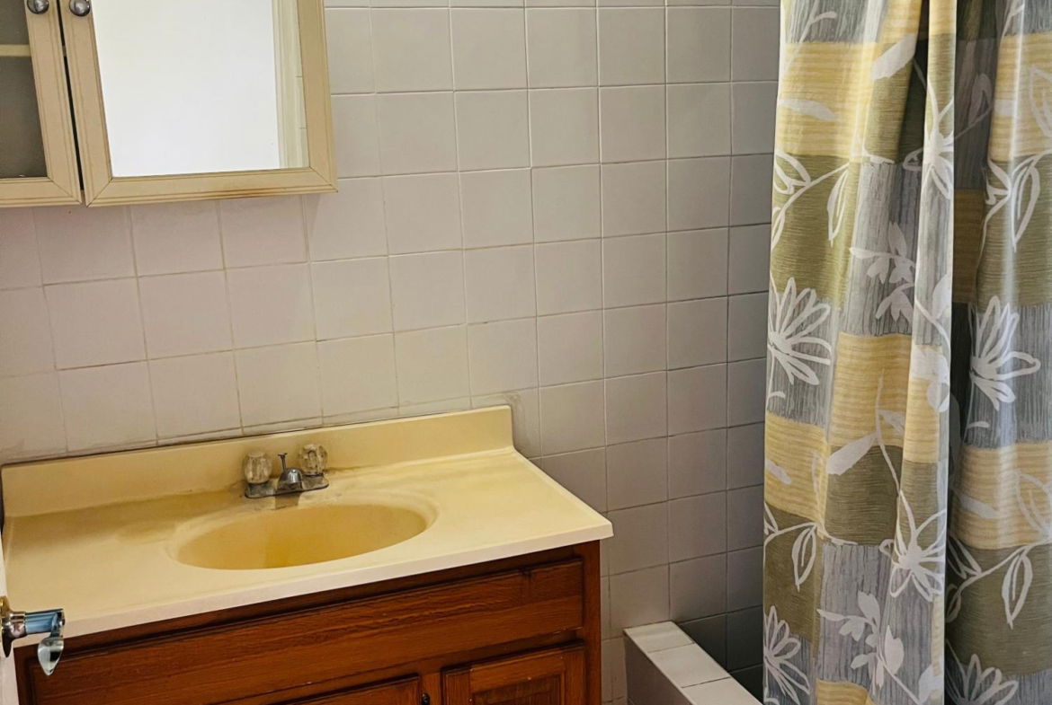 Thirteenth image of 215 Clipper St. Bogue Village in Montego Bay, St. James, Jamaica - property is For Sale