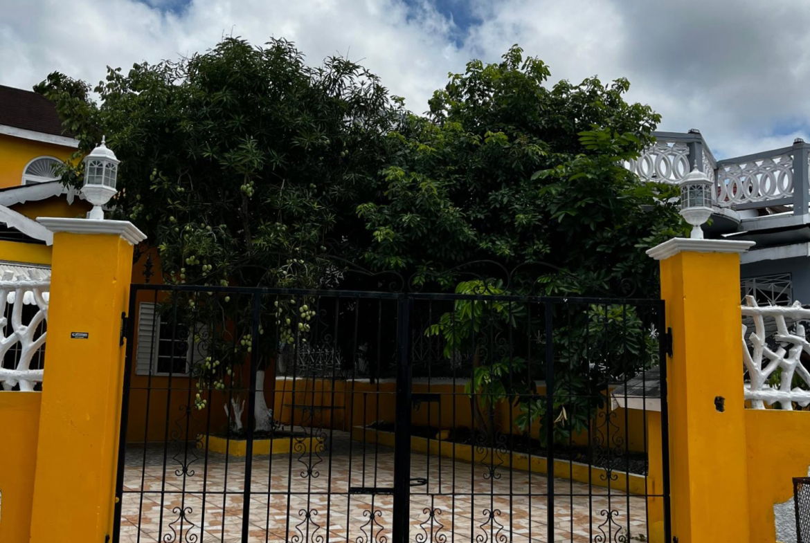 Fifteenth image of 215 Clipper St. Bogue Village in Montego Bay, St. James, Jamaica - property is For Sale