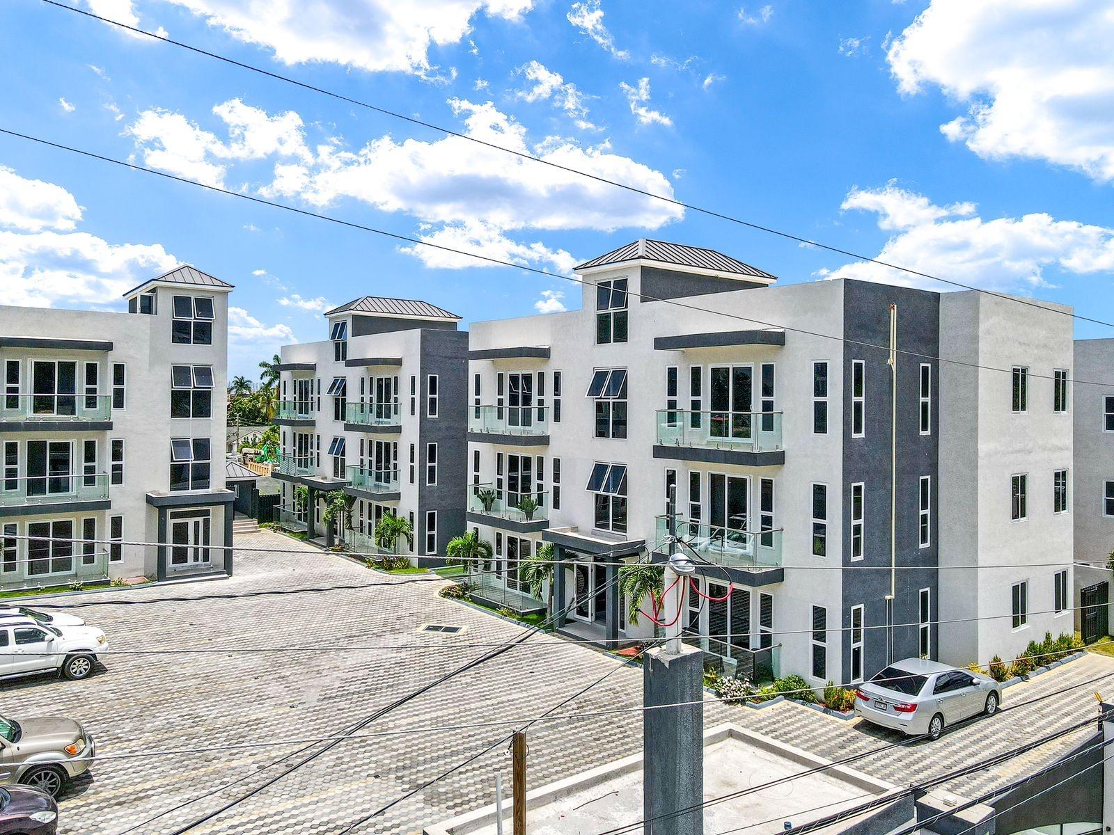 Spacious-Apartment-for-Sale-in-Serene-Halifax-Community-St.-Andrew Second image of 9-7 Halifax Avenue in Kingston 6, St. Andrew, Jamaica - property is For Sale