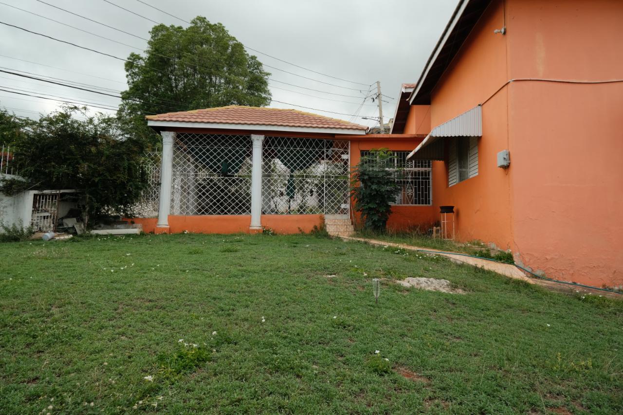 Stunning-12-Bedroom-Home-for-Sale-in-Kirkland-Heights-Jamaica Ninth image of 2 East Kirkland Heights in Kingston 19, St. Andrew, Jamaica - property is For Sale