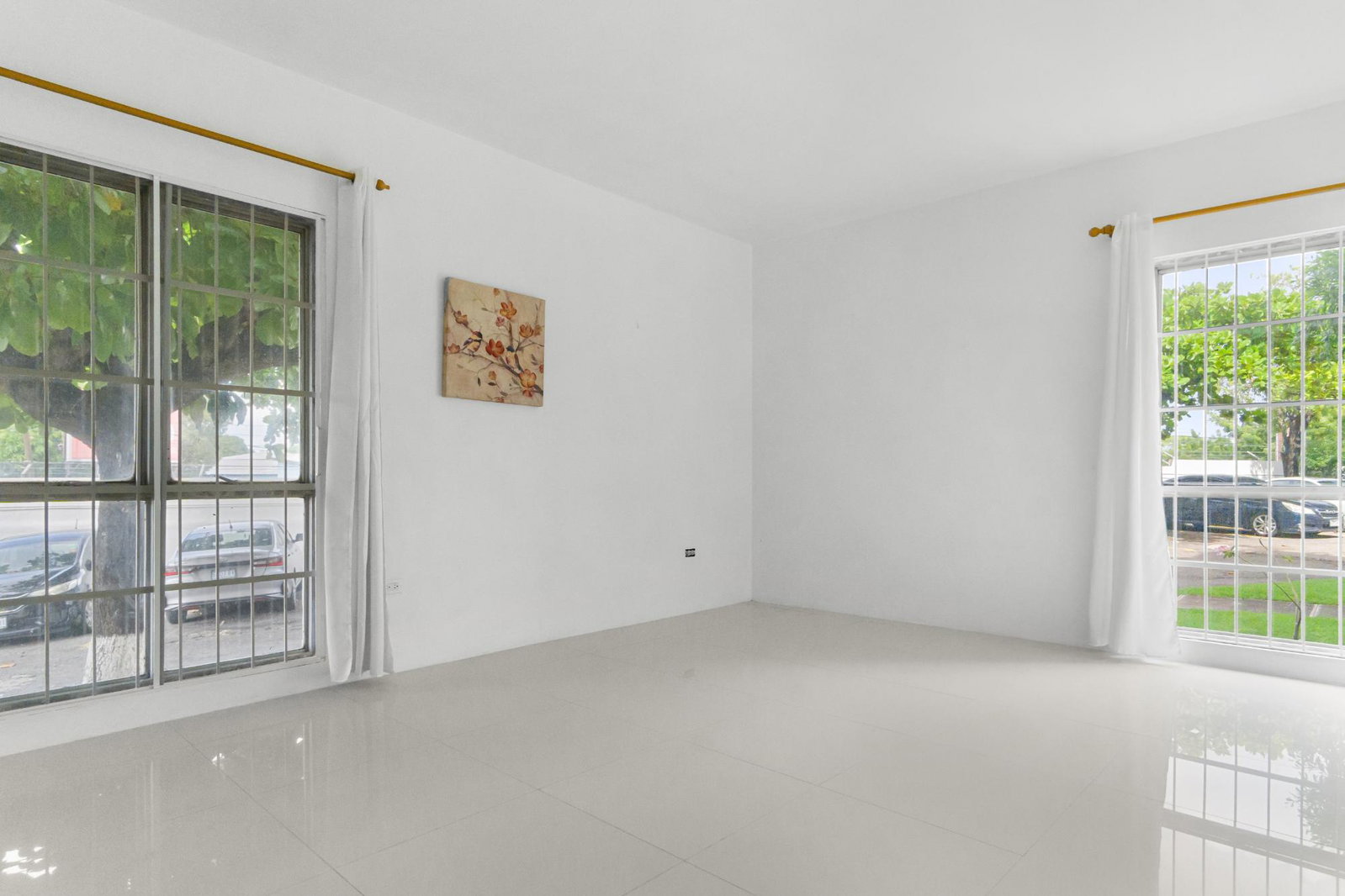 Sixth image of 14d-44 Trafalgar Road in Kingston 10, St. Andrew, Jamaica - property is For Rent