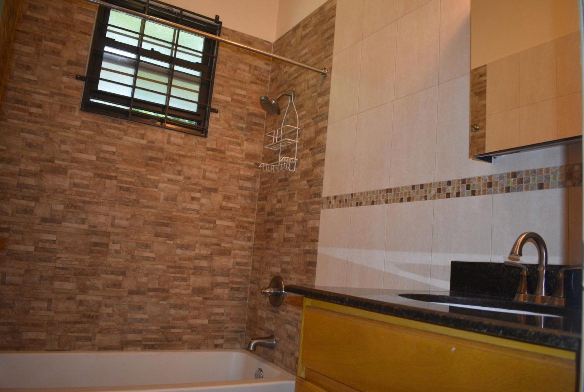 Fifteenth image of Apt. 4-4 East Avenue in CONSTANT SPRING, St. Andrew, Jamaica - property is For Rent