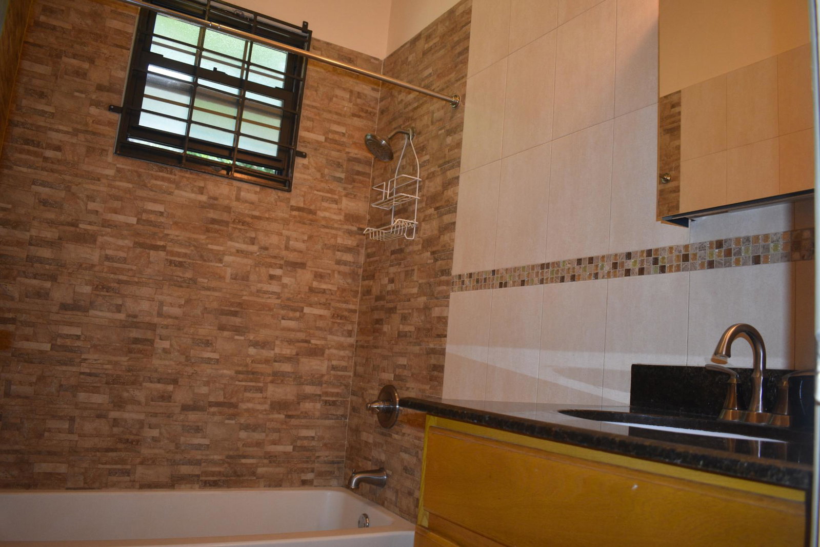 Stunning-2-Bedroom-Apartment-for-Rent-in-Tribeca-Manor-Jamaica Fifteenth image of Apt. 4-4 East Avenue in CONSTANT SPRING, St. Andrew, Jamaica - property is For Rent