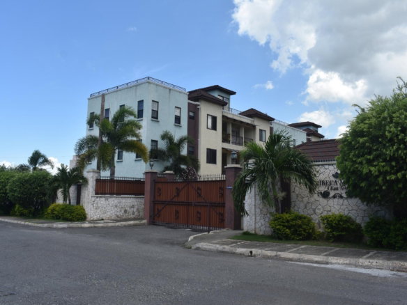 First image of Apt. 4-4 East Avenue in CONSTANT SPRING, St. Andrew, Jamaica - property is For Rent