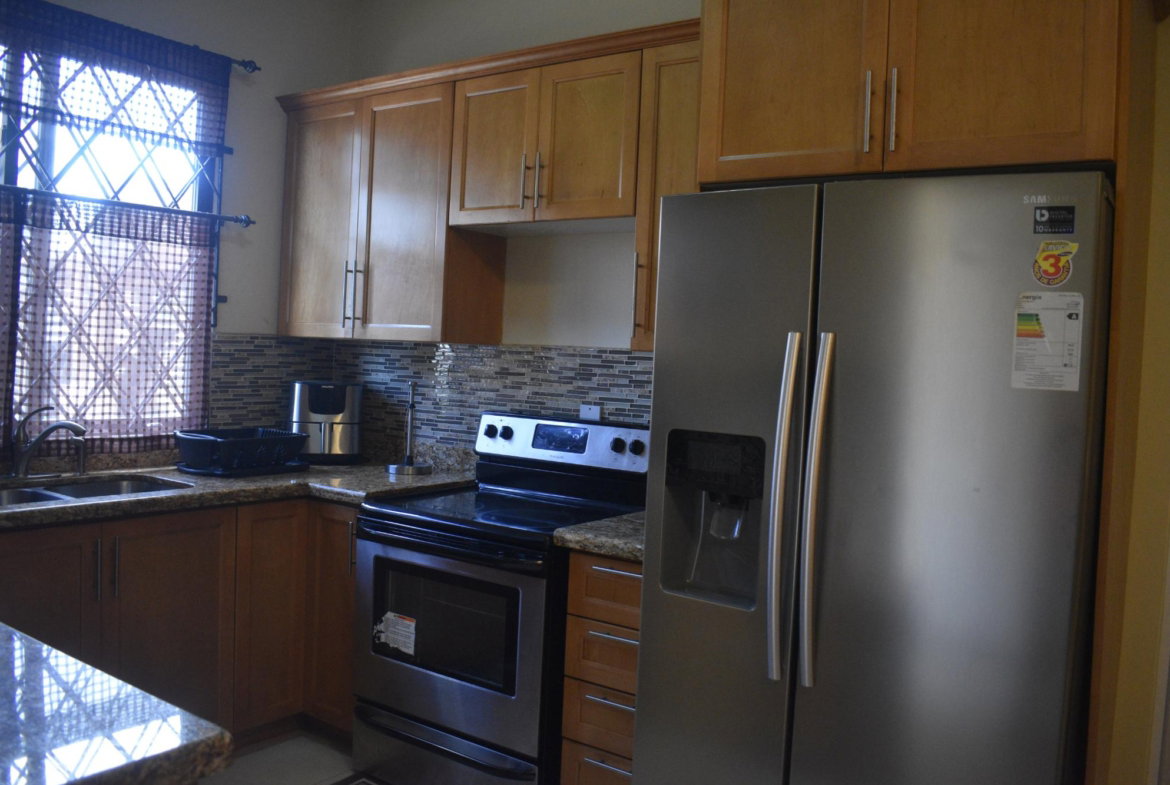 Eighth image of Apt. 4-4 East Avenue in CONSTANT SPRING, St. Andrew, Jamaica - property is For Rent