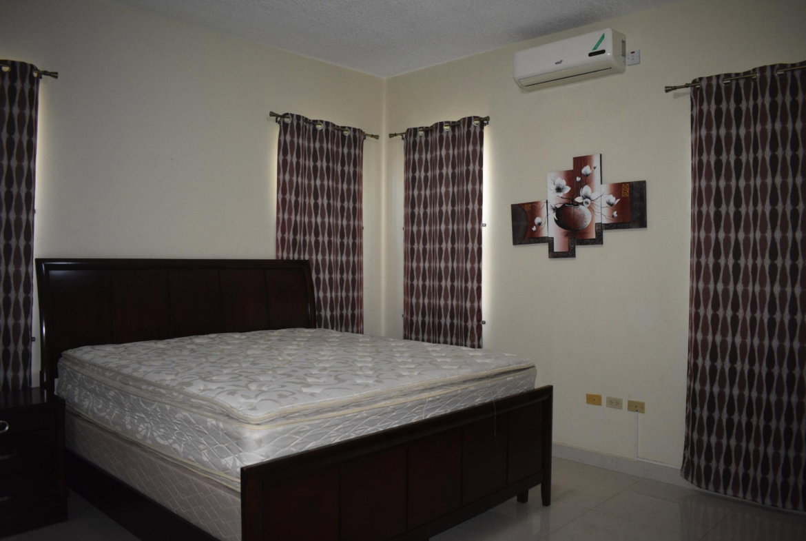Tenth image of Apt. 4-4 East Avenue in CONSTANT SPRING, St. Andrew, Jamaica - property is For Rent
