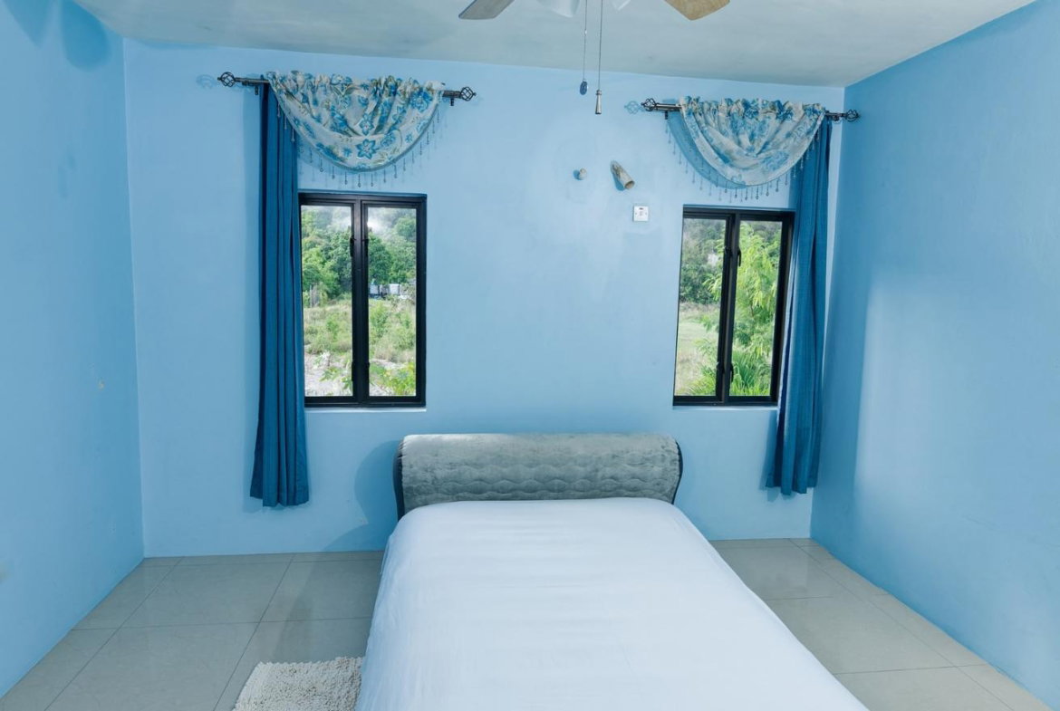 Twelfth image of Apt 4a-28 Bombay Avenue, Kingston in Kingston 20, St. Andrew, Jamaica - property is For Sale