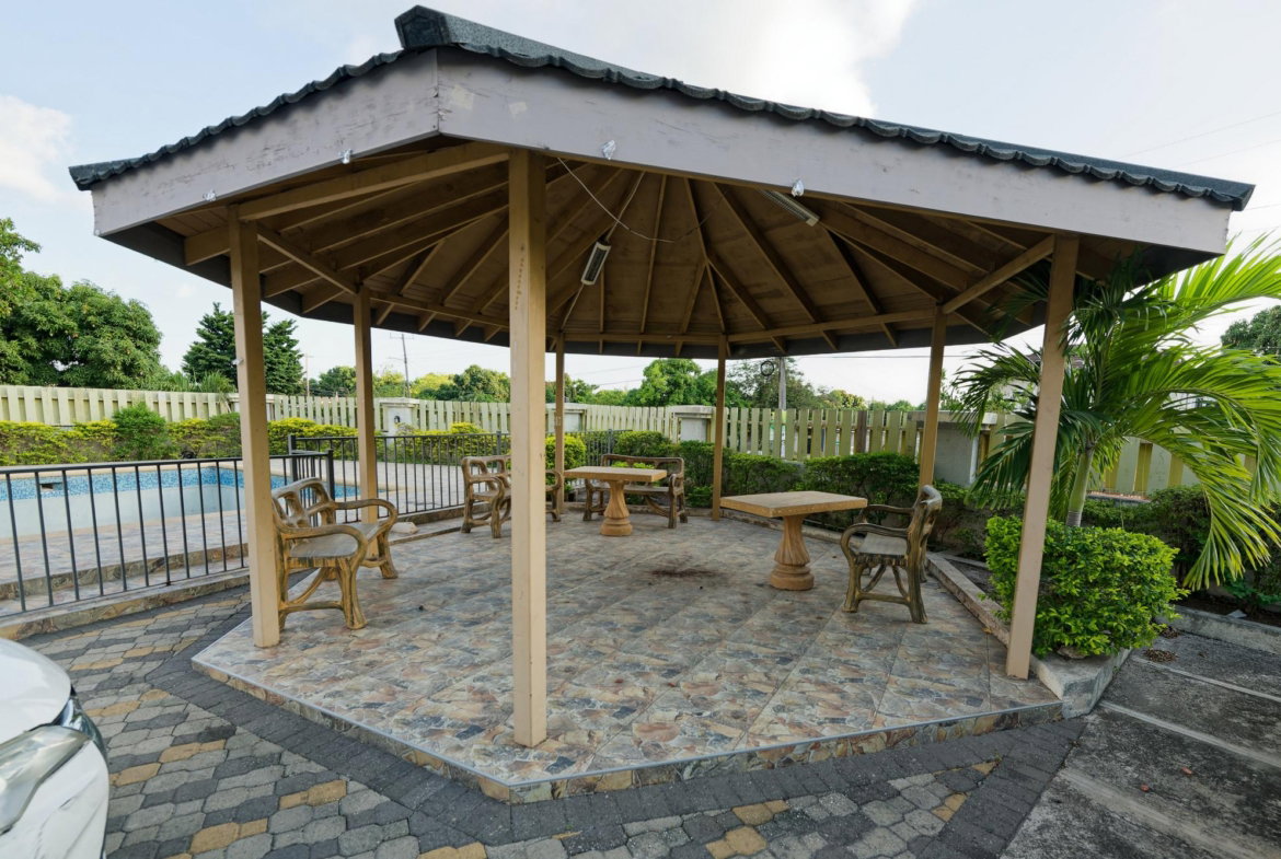 Twenty-Second image of Apt 4a-28 Bombay Avenue, Kingston in Kingston 20, St. Andrew, Jamaica - property is For Sale