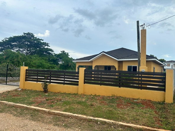 Second image of 35 Johnson Crescent in Spanish Town, St. Catherine, Jamaica - property is For Sale