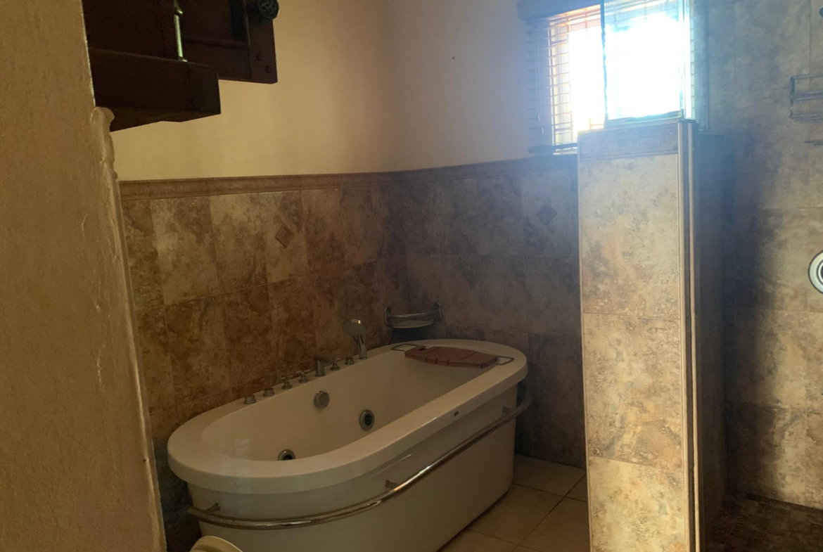 Nineteenth image of 154 Collingwood Circle in Greater Portmore, St. Catherine, Jamaica - property is For Sale
