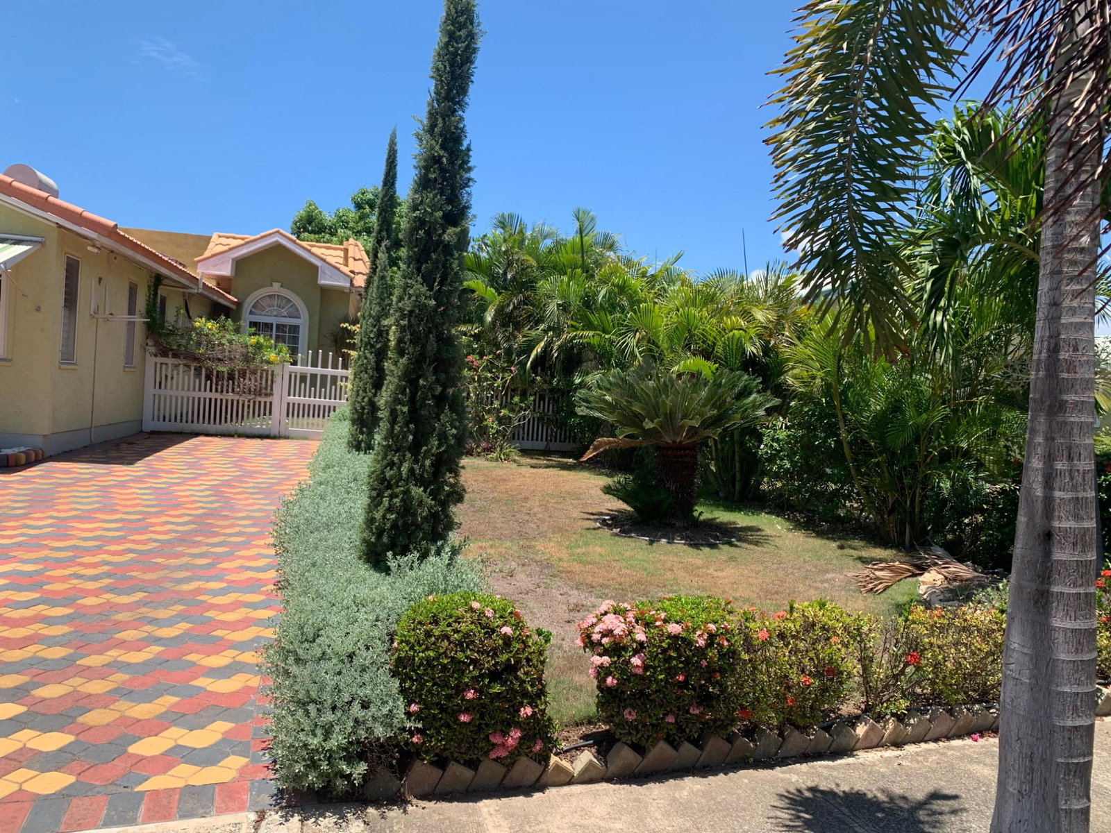 Stunning-3-Bedroom-Home-in-Exclusive-Gated-Community-Jamaica Third image of 154 Collingwood Circle in Greater Portmore, St. Catherine, Jamaica - property is For Sale