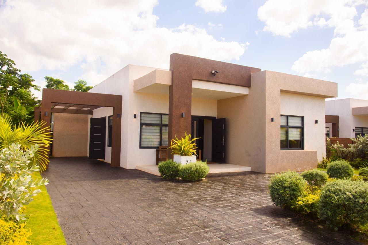 Stunning-3-Bedroom-Smart-Home-for-Sale-in-Pyramid-Point-Jamaica Fifth image of 26 Pyramid Point in Ocho Rios, St. Ann, Jamaica - property is For Sale