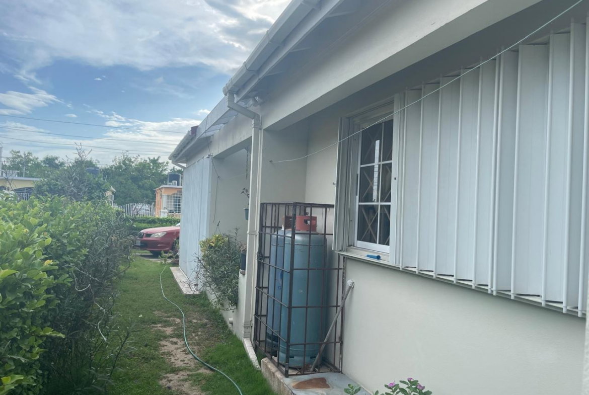 Eighteenth image of Calabash Close in Portmore Pines, St. Catherine, Jamaica - property is For Sale