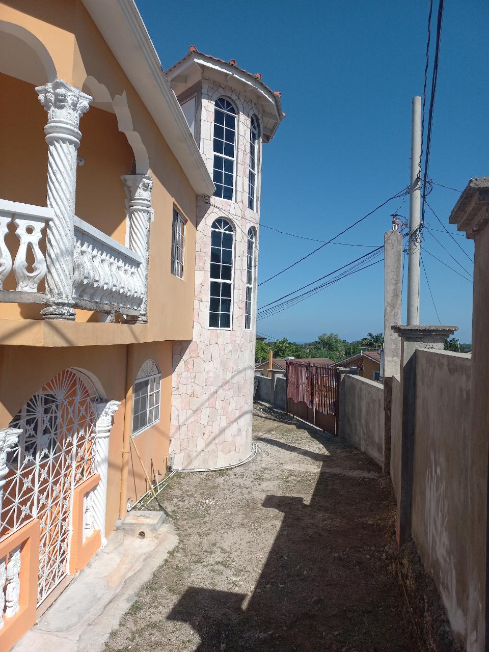 Stunning-8-Bedroom-Multi-Family-Home-for-Sale-in-Rhyne-Park-Jamaica Fourth image of 32 Rhyne Park in Montego Bay, St. James, Jamaica - property is For Sale