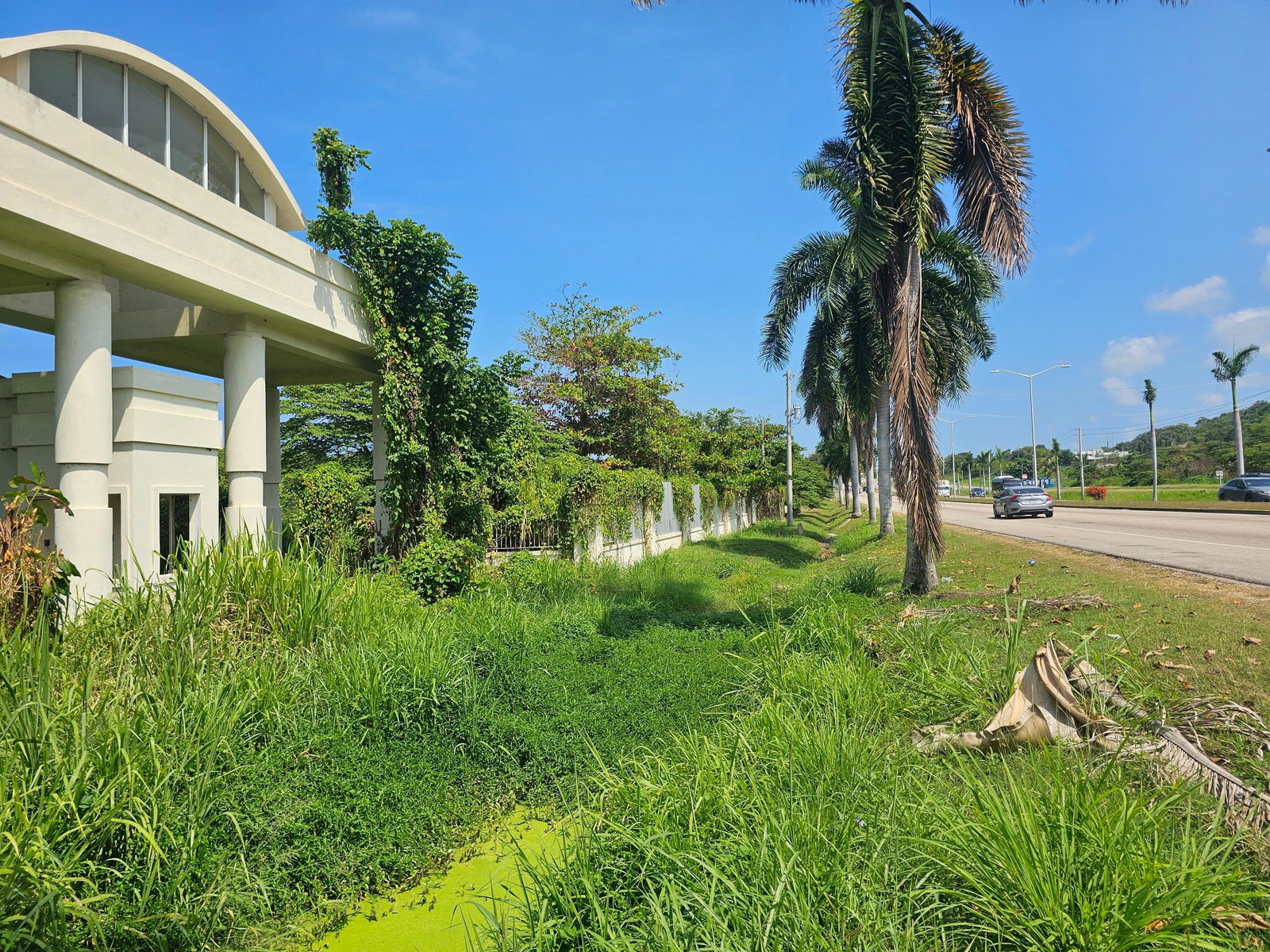 Stunning-Beachfront-Property-for-Sale-in-Montego-Bay-Jamaica Fourteenth image of Rose Hall, Cinnamon Hill, in Montego Bay, St. James, Jamaica - property is For Sale