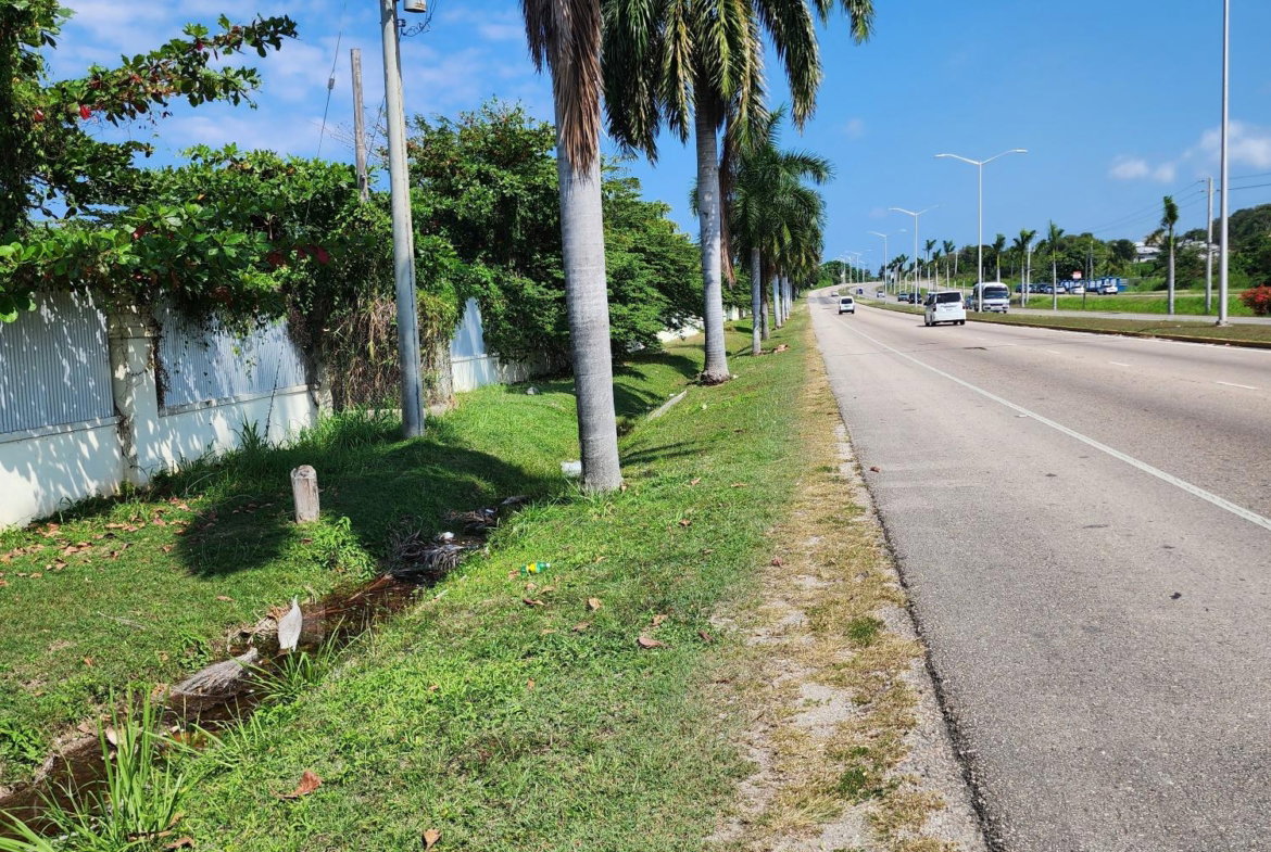 Fifteenth image of Rose Hall, Cinnamon Hill, in Montego Bay, St. James, Jamaica - property is For Sale