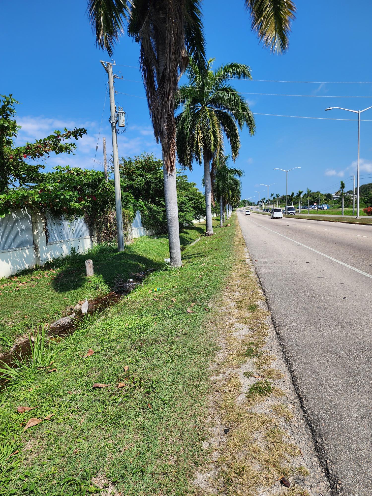 Stunning-Beachfront-Property-for-Sale-in-Montego-Bay-Jamaica Fifteenth image of Rose Hall, Cinnamon Hill, in Montego Bay, St. James, Jamaica - property is For Sale