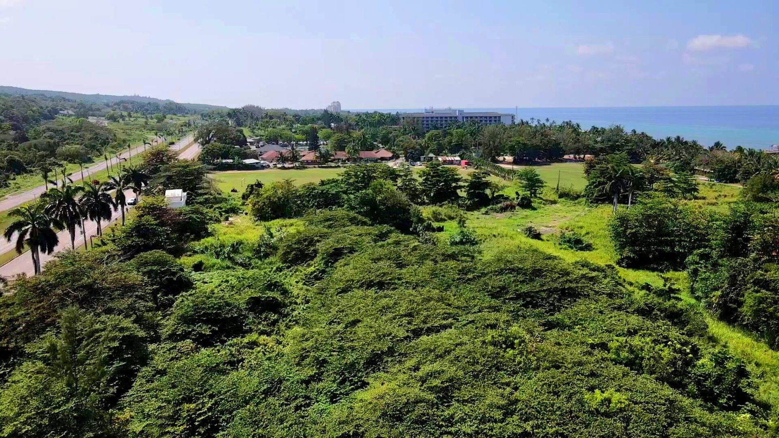 Stunning-Beachfront-Property-for-Sale-in-Montego-Bay-Jamaica Twenty-Second image of Rose Hall, Cinnamon Hill, in Montego Bay, St. James, Jamaica - property is For Sale