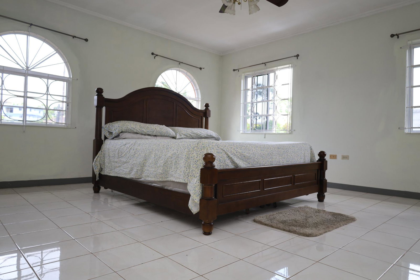 Fifteenth image of Hopeton in Spur Tree, Manchester, Jamaica - property is For Sale