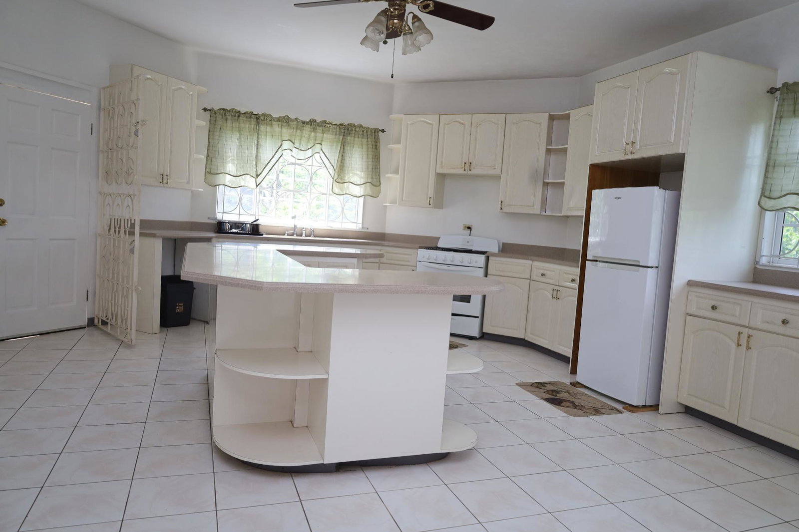 Eighth image of Hopeton in Spur Tree, Manchester, Jamaica - property is For Sale