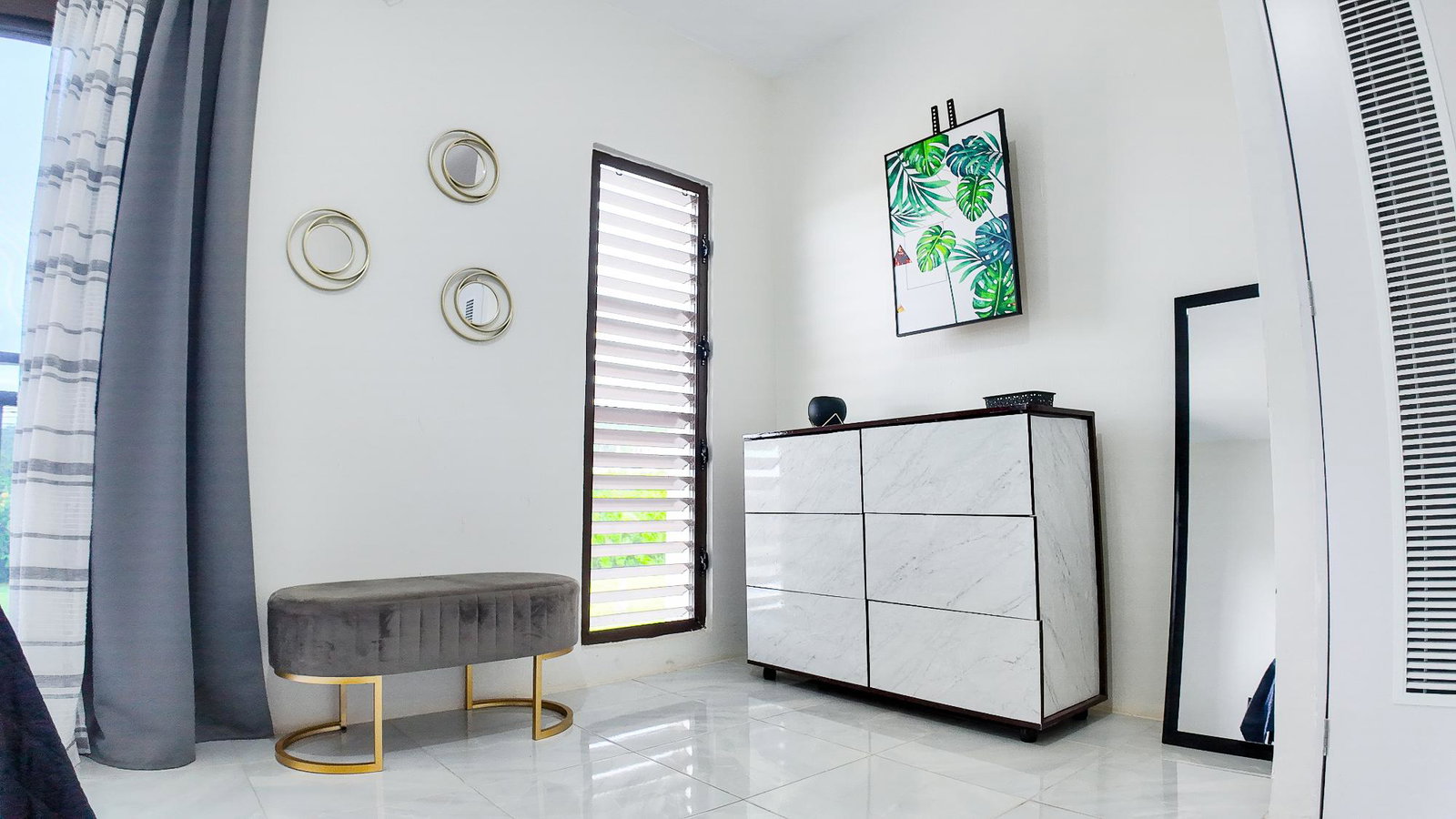 Stylish-2-Bedroom-Townhouse-for-Rent-in-Camelot-Village-Discovery-Bay Fifteenth image of 87- Camelot Village in Discovery Bay, St. Ann, Jamaica - property is For Rent