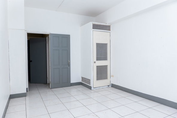 Eighth image of 2a-3-5 Fort Street in Montego Bay, St. James, Jamaica - property is For Rent