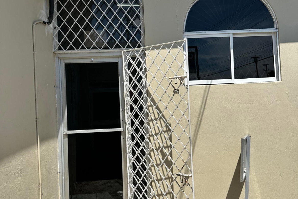 Seventh image of 1a & 1b Trevennion Road in Kingston 5, St. Andrew, Jamaica - property is For Sale