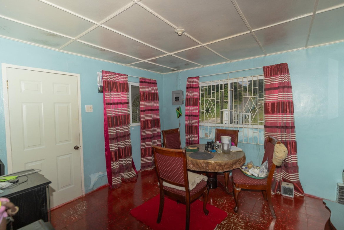 Thirteenth image of King Street, Baillieston in Alston, Clarendon, Jamaica - property is For Sale