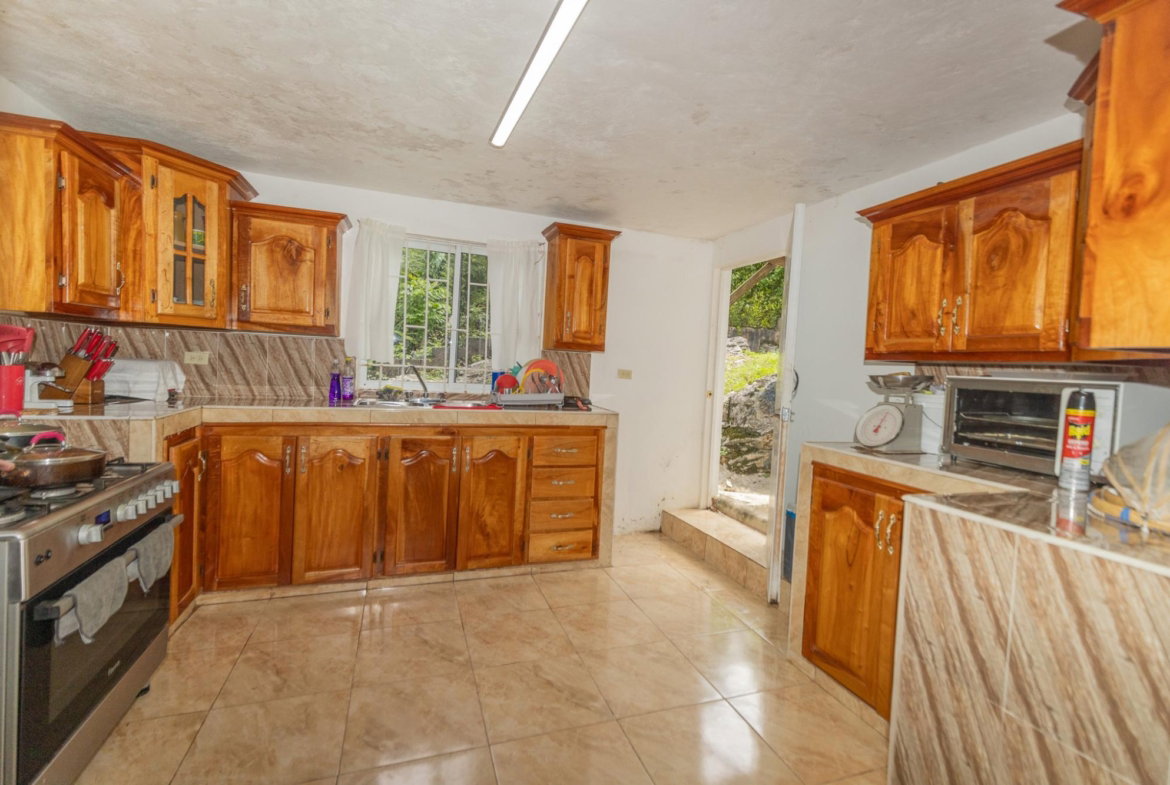 Ninth image of King Street, Baillieston in Alston, Clarendon, Jamaica - property is For Sale