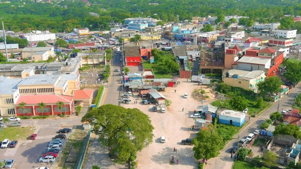 Third image of 7 Windsor Avenue in May Pen, Clarendon, Jamaica - property is For Sale