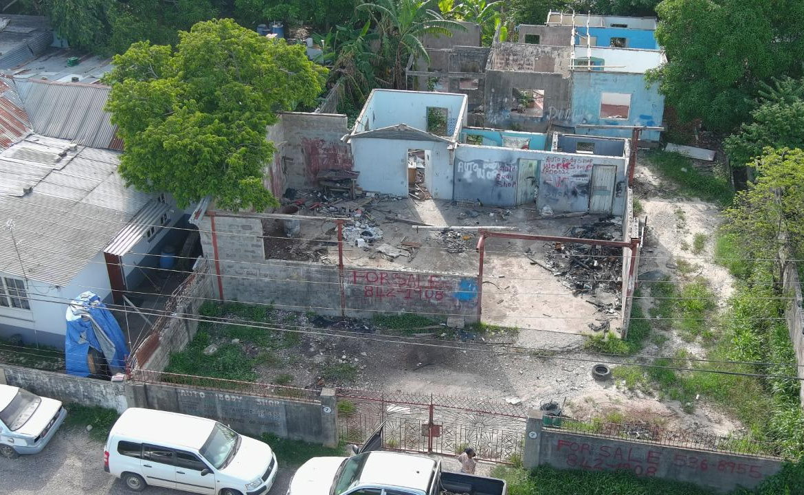 Sixth image of 7 Windsor Avenue in May Pen, Clarendon, Jamaica - property is For Sale