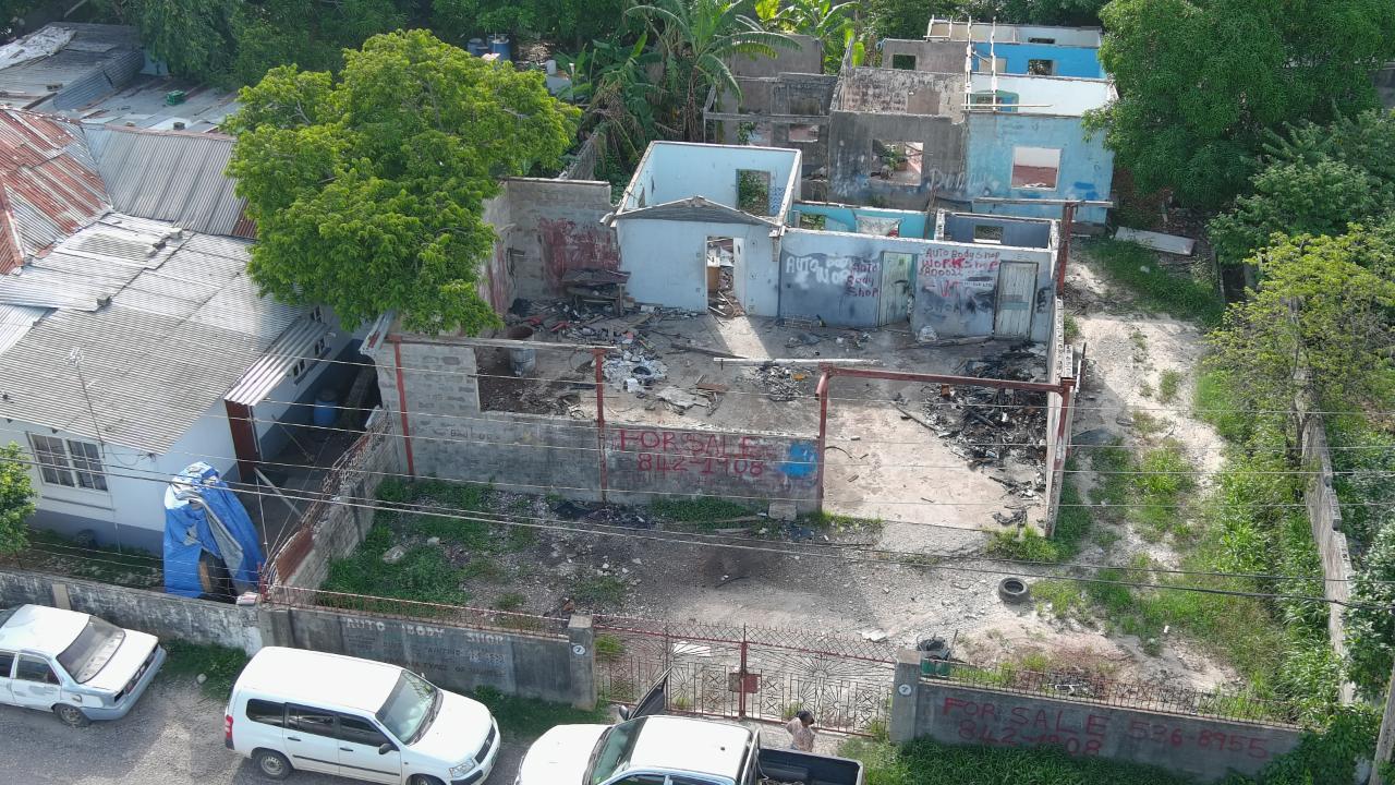 Sixth image of 7 Windsor Avenue in May Pen, Clarendon, Jamaica - property is For Sale