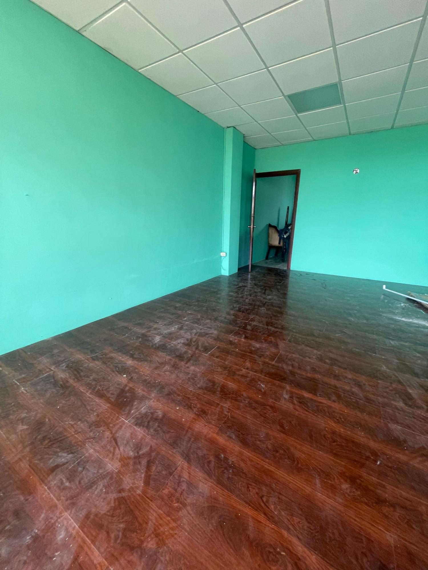 Second image of 11-52 West Trade Way in Portmore Mall, St. Catherine, Jamaica - property is For Rent