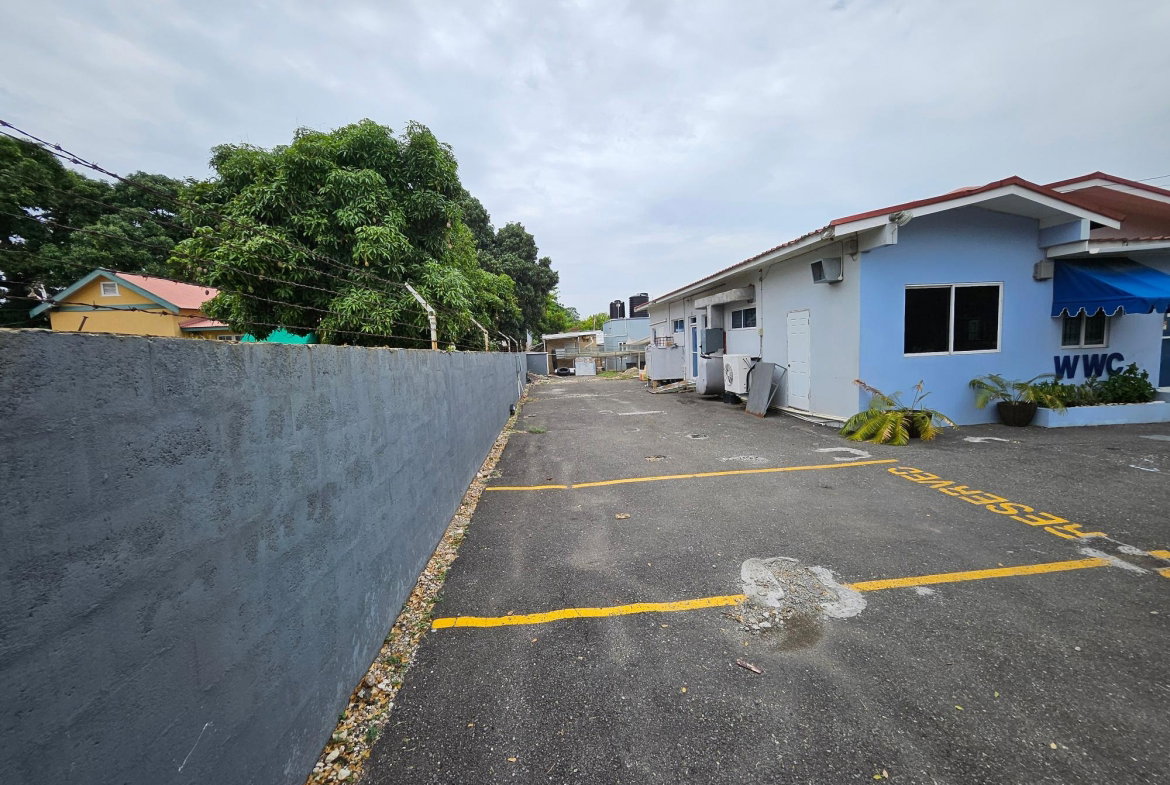 Seventh image of Windsor Avenue in Kingston 5, St. Andrew, Jamaica - property is For Sale